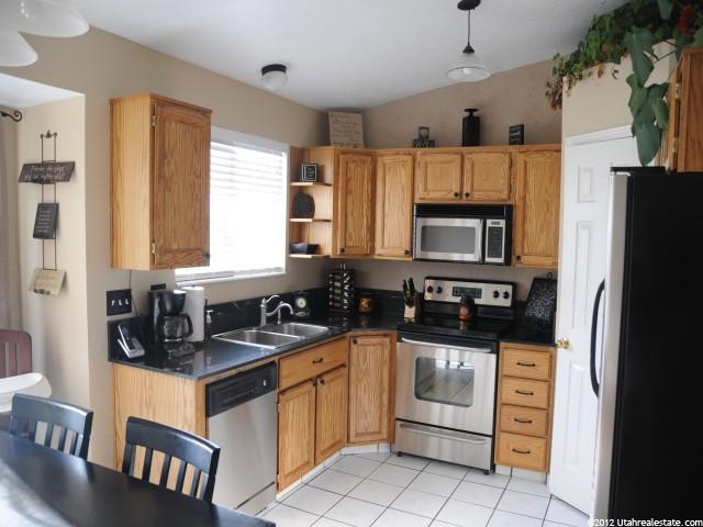 3057 N 2575 W, Farr West, UT 84404 — photo 4
