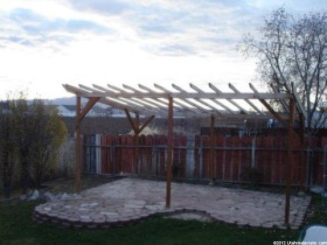 285 W 2400 S, Clearfield, UT 84015 — photo 12