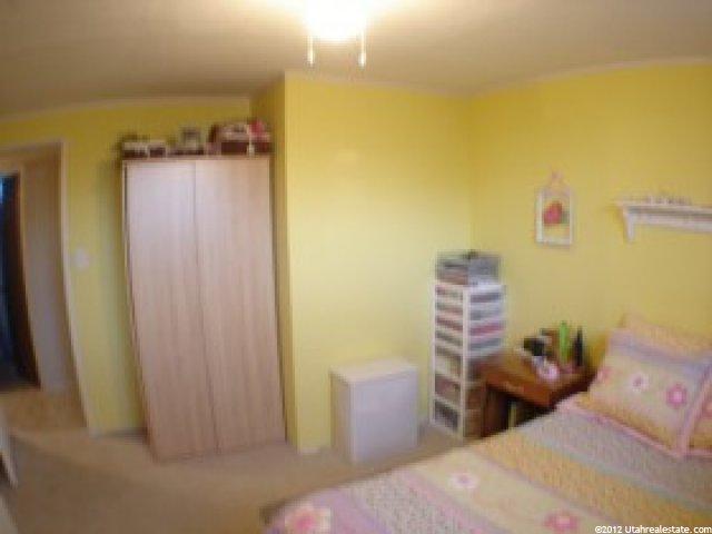 285 W 2400 S, Clearfield, UT 84015 — photo 10