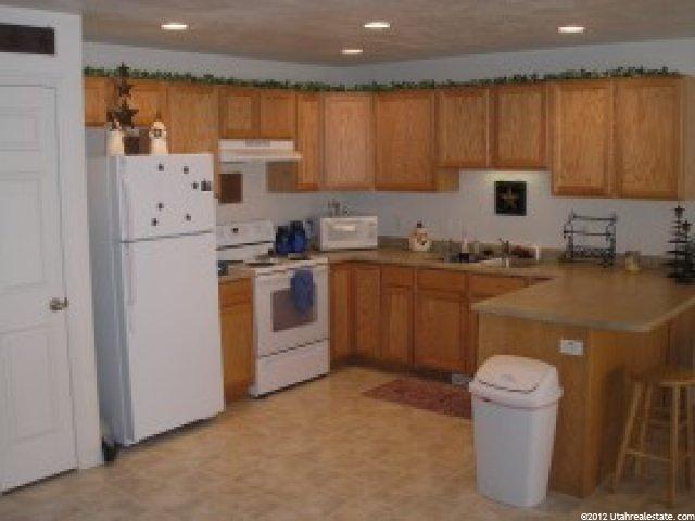 1160 S 1420 E, Provo, UT 84606 — photo 3