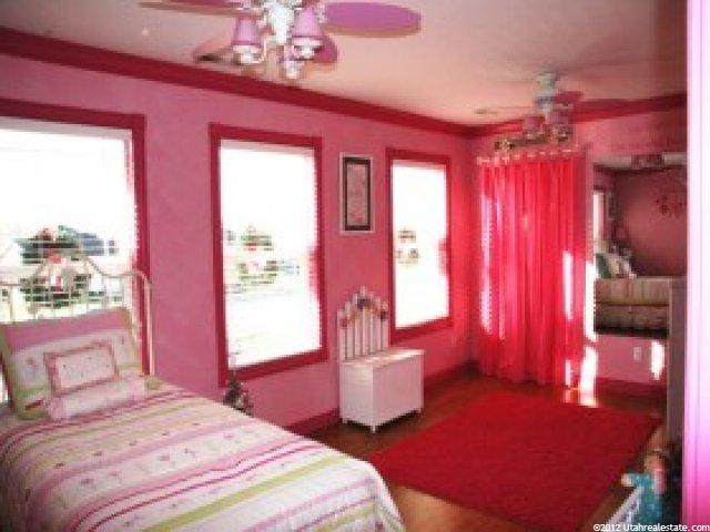 1052 W 1460 N, Clinton, UT 84015 — photo 9
