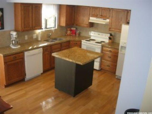 1102 N 1000 E, Layton, UT 84040 — photo 3