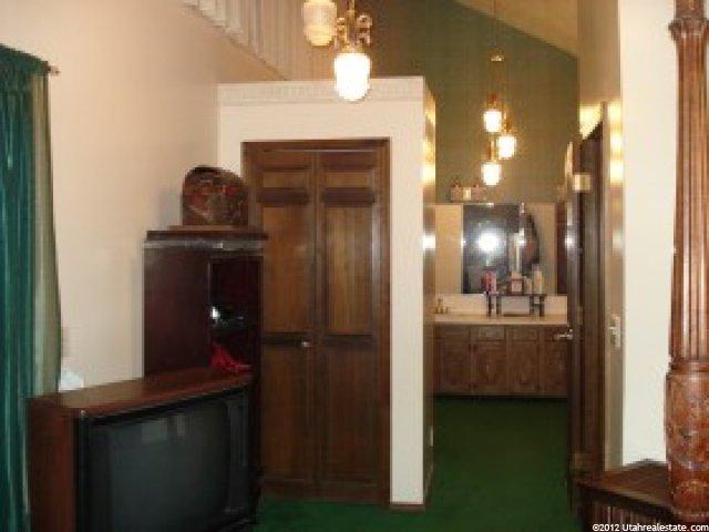 4539 S 1800 W, Roy, UT 84067 — photo 7