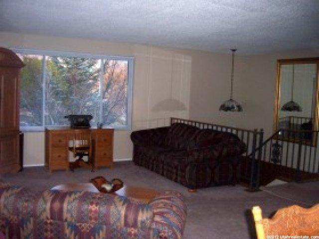 8196 Maio Dr, Sandy, UT 84093 — photo 4