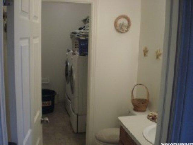 2016 N 1400 W, Clinton, UT 84015 — photo 11