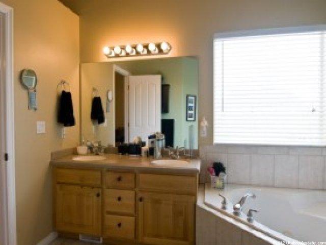 1072 W 2920 S, Syracuse, UT 84075 — photo 11