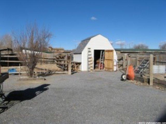 135 E Center St, Hinckley, UT 84635 — photo 10