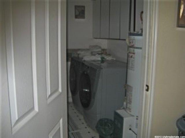 135 E Center St, Hinckley, UT 84635 — photo 8