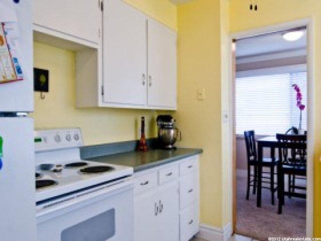 2763 Holbrook Rd, Bountiful, UT 84010 — photo 9