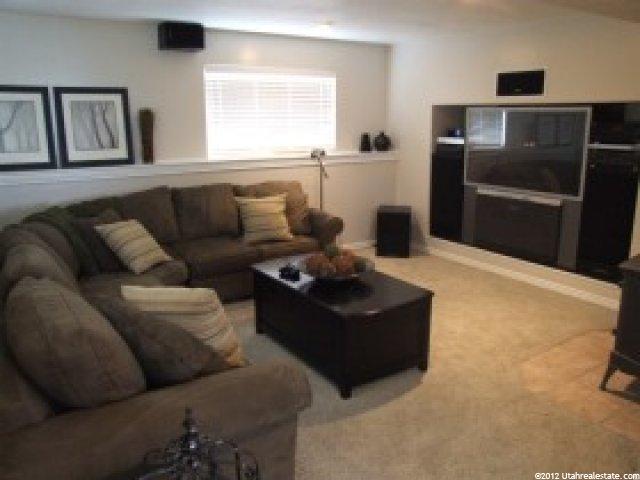 2399 N 10 W, Layton, UT 84041 — photo 7