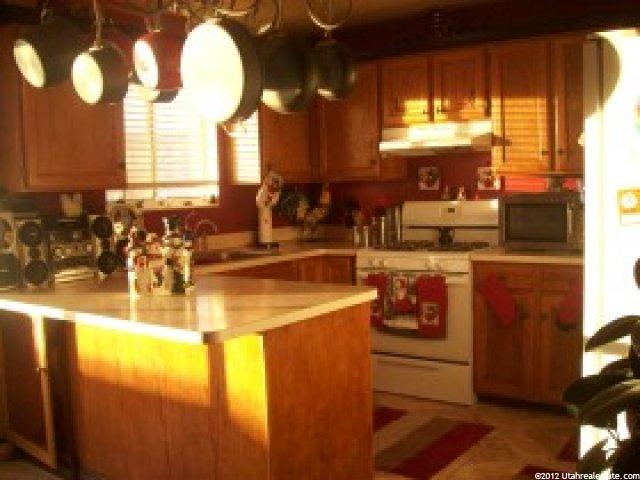 5777 S 4075 W, Roy, UT 84067 — photo 2