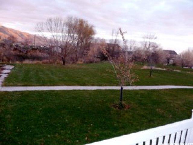 743 Mill Shadow Dr, Kaysville, UT 84037 — photo 9