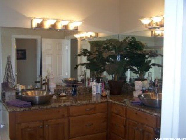 1693 W 1200 N, Farr West, UT 84404 — photo 11