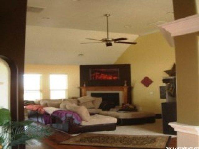 1693 W 1200 N, Farr West, UT 84404 — photo 3