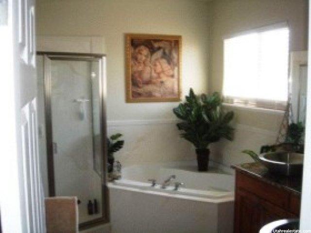1693 W 1200 N, Farr West, UT 84404 — photo 6