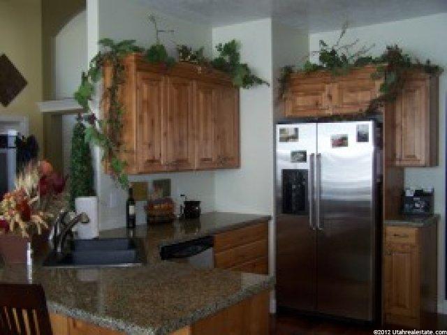 1693 W 1200 N, Farr West, UT 84404 — photo 10
