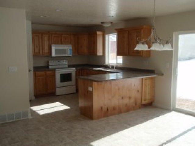 2949 W Borah Way, Vernal, UT 84078 — photo 3