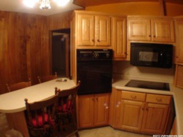 105 E Park St, Copperton, UT 84006 — photo 6