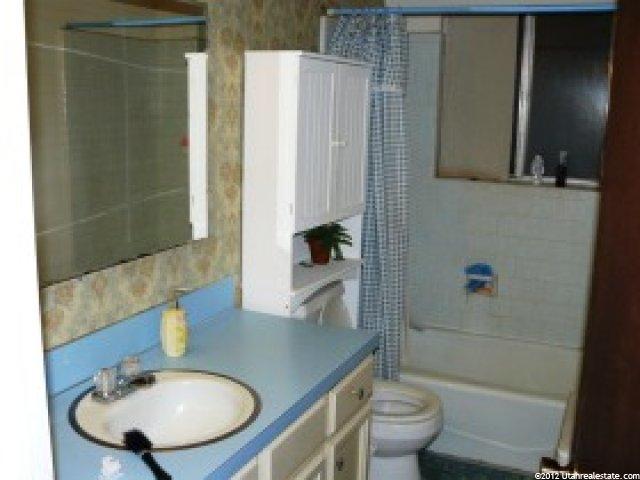 1987 N 1200 W, Clinton, UT 84015 — photo 8