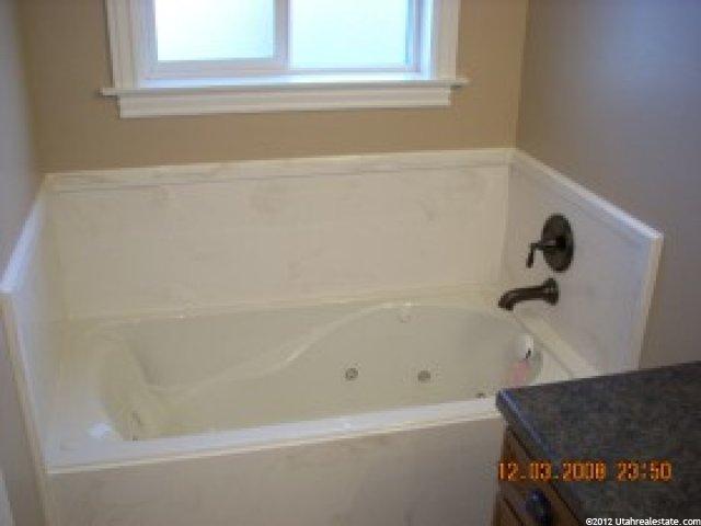 191 S 300 E, Providence, UT 84332 — photo 7