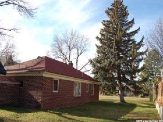 3975 S 2000 E, Holladay, UT 84124 — photo 2