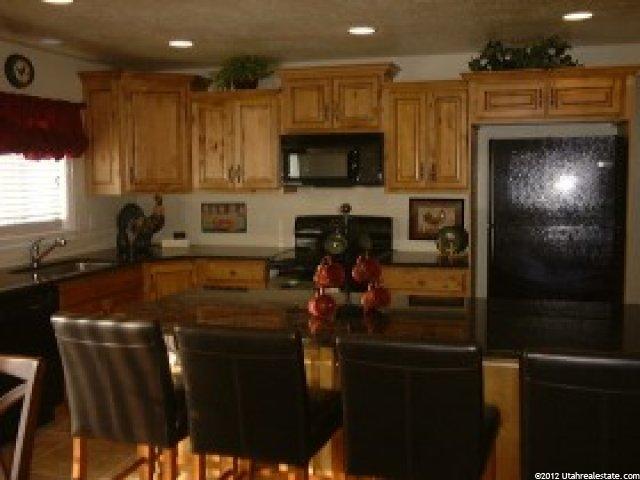 609 E 600 N, Vernal, UT 84078 — photo 2
