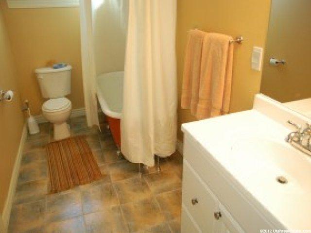 422 S Mapleton Cir, Tooele, UT 84074 — photo 7