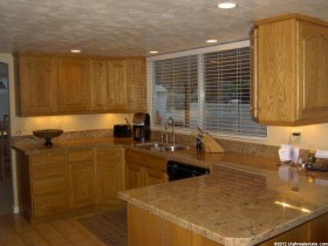 5733 S 675 E, Murray, UT 84107 — photo 3