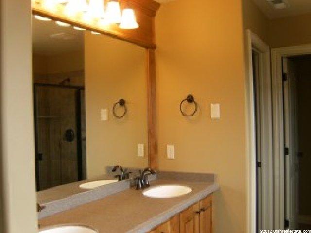 717 S 600 W, Layton, UT 84041 — photo 10