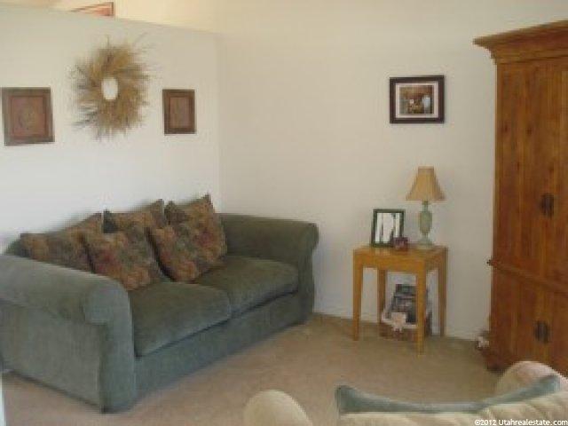 953 N 750 W, Clinton, UT 84015 — photo 7