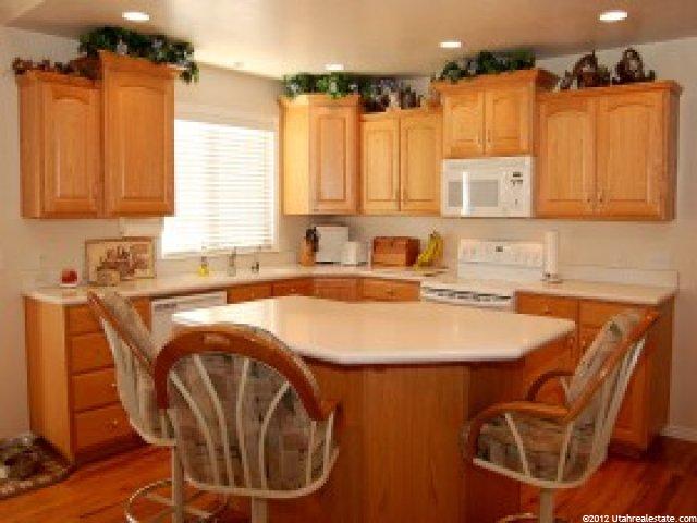 6410 W 4725 S, Hooper, UT 84315 — photo 2