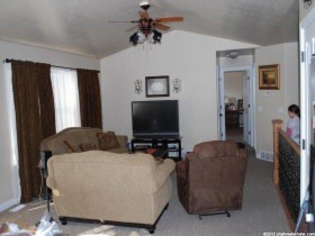 1879 N 2895 W, Clinton, UT 84015 — photo 2