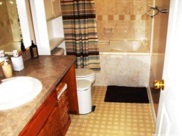 5396 S 4075 W, Roy, UT 84067 — photo 11