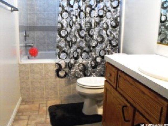 5396 S 4075 W, Roy, UT 84067 — photo 7