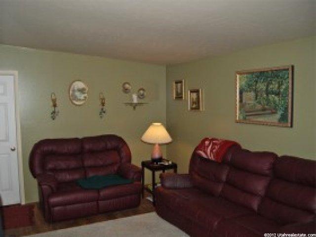 455 Ann St, Clearfield, UT 84015 — photo 2