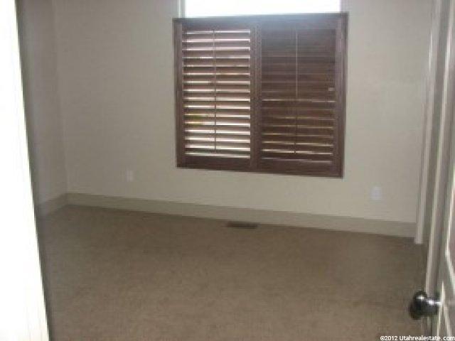 4496 S 3375 W, West Haven, UT 84401 — photo 8