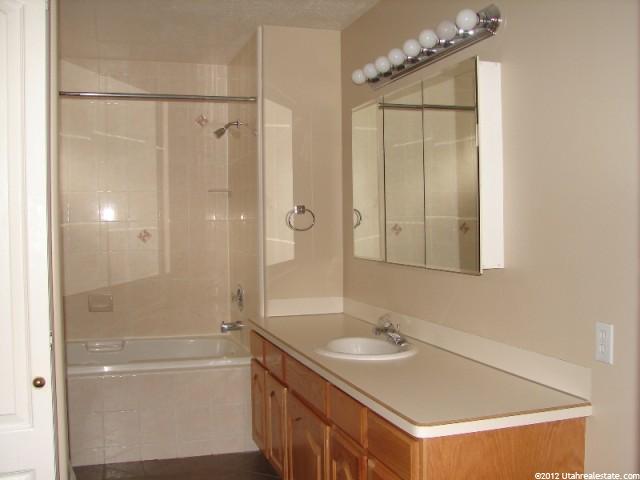763 W 2275 N, Layton, UT 84041 — photo 8