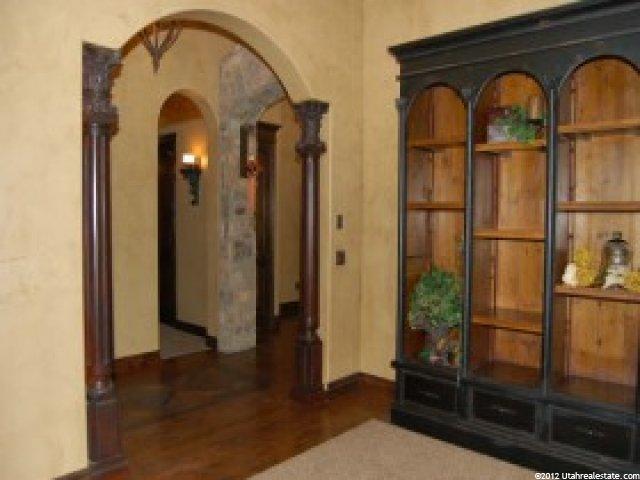 1823 Sunset Dr, Kaysville, UT 84037 — photo 3