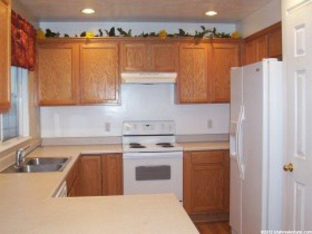 5116 S 4300 W, Roy, UT 84315 — photo 9