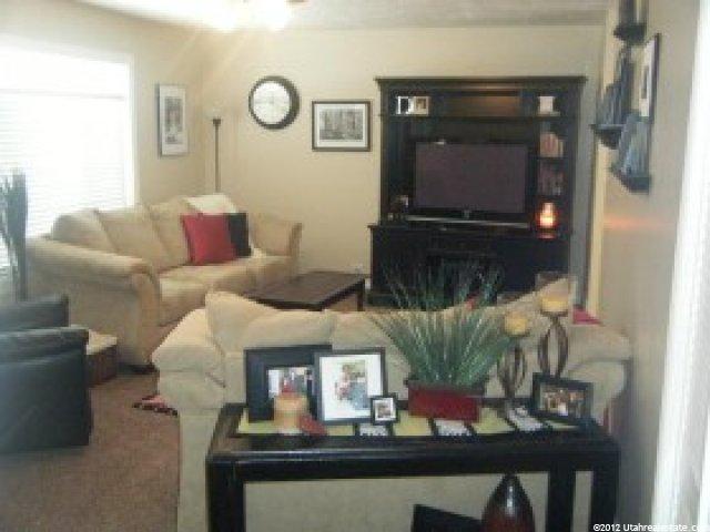 125 Phillips St, Layton, UT 84041 — photo 2