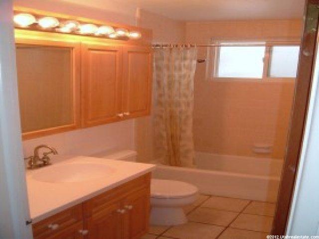 4392 S Albright Dr E, Holladay, UT 84124 — photo 9