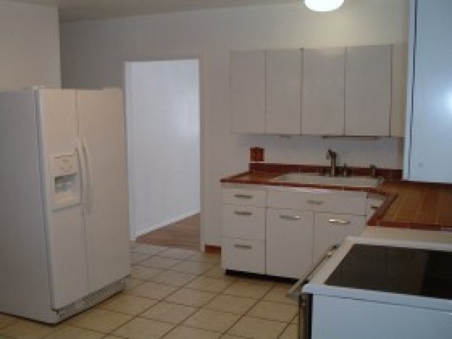 4392 S Albright Dr E, Holladay, UT 84124 — photo 3