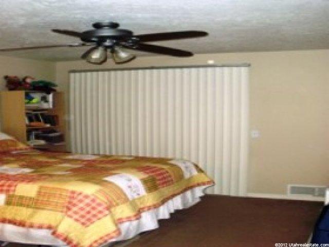 9112 Scirlein Dr, Sandy, UT 84094 — photo 4