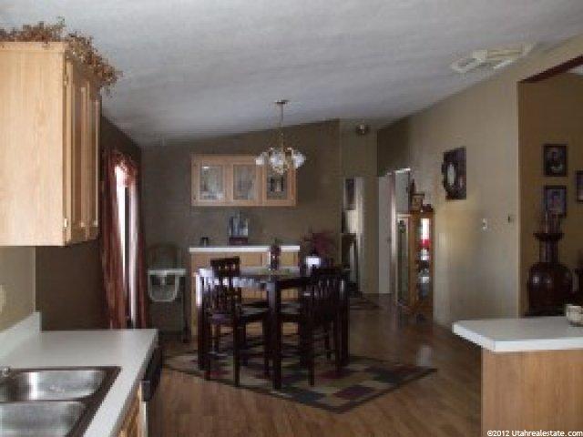 576 S 2375 W, Vernal, UT 84078 — photo 4