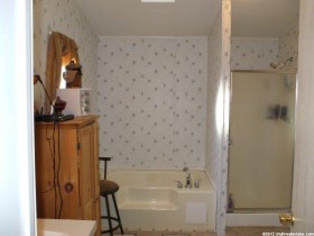 576 S 2375 W, Vernal, UT 84078 — photo 6