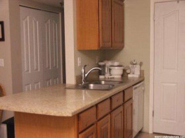 1216 E Waterside Cv S #10, Midvale, UT 84047 — photo 4