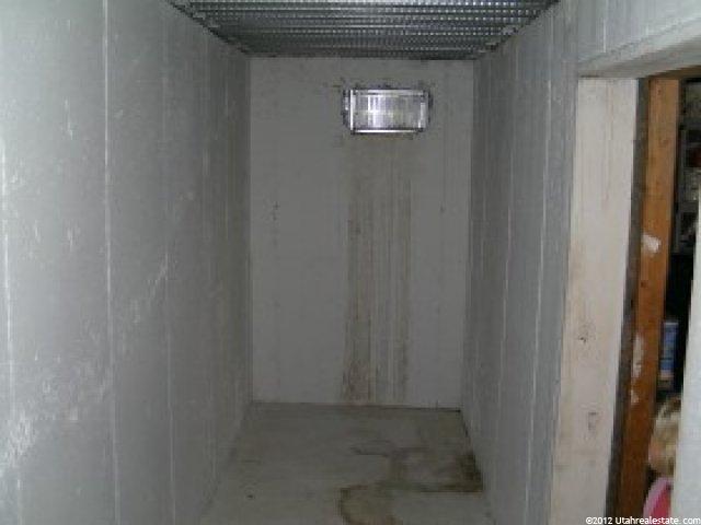 1035 W 325 N, Hyrum, UT 84319 — photo 12