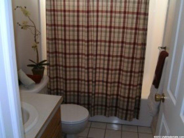 1035 W 325 N, Hyrum, UT 84319 — photo 9
