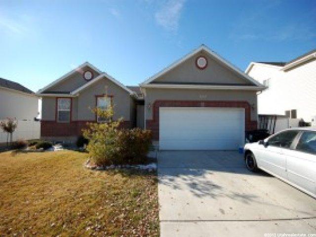 2102 S 875 E, Clearfield, UT 84015 — photo 2