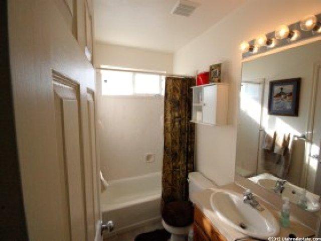 2102 S 875 E, Clearfield, UT 84015 — photo 8